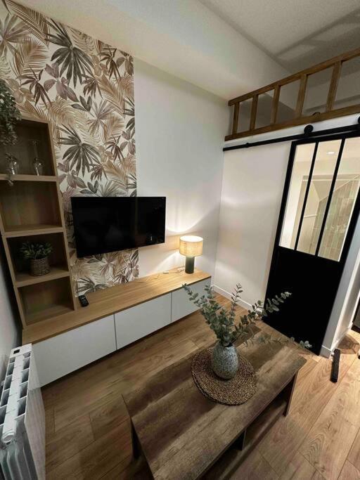 Apartamento Le P'Tit Antoine Pont-Évêque Exterior foto